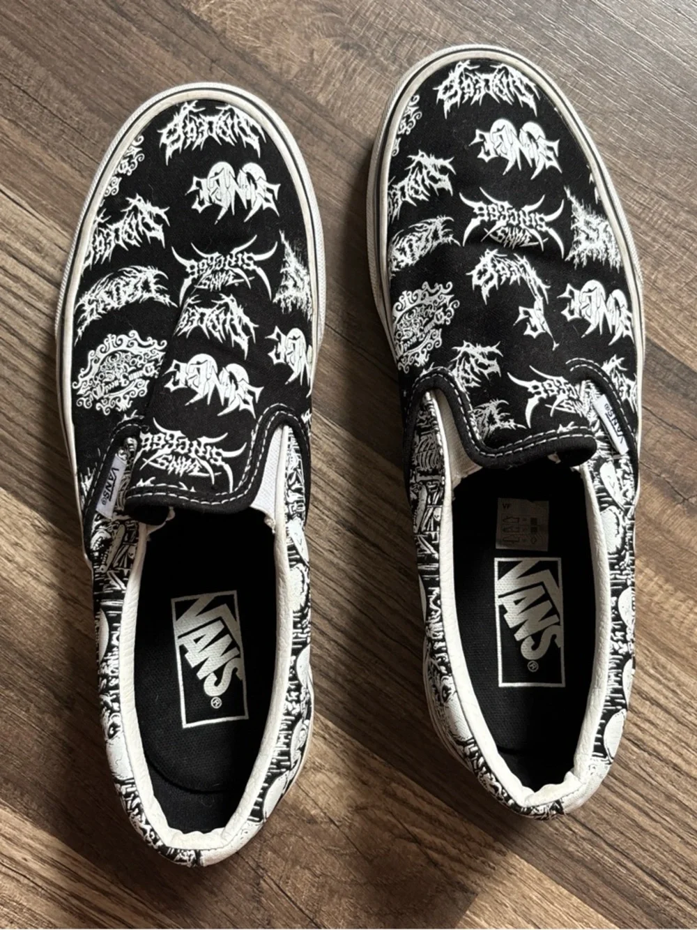 Vans slip on forgotten bones shoes - Picture 6 of 8